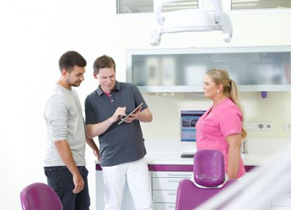 Zahnbehandlung in der Zahnarztpraxis in Hann. Münden